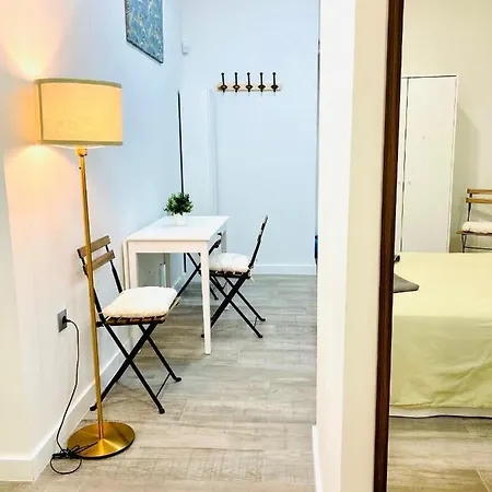 Bien Ubicado, Completo Y Nuevo P7 Málaga